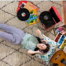 Cargar imagen en el visor de la galería, Victrola 3 en 1 reproductor de viniles
