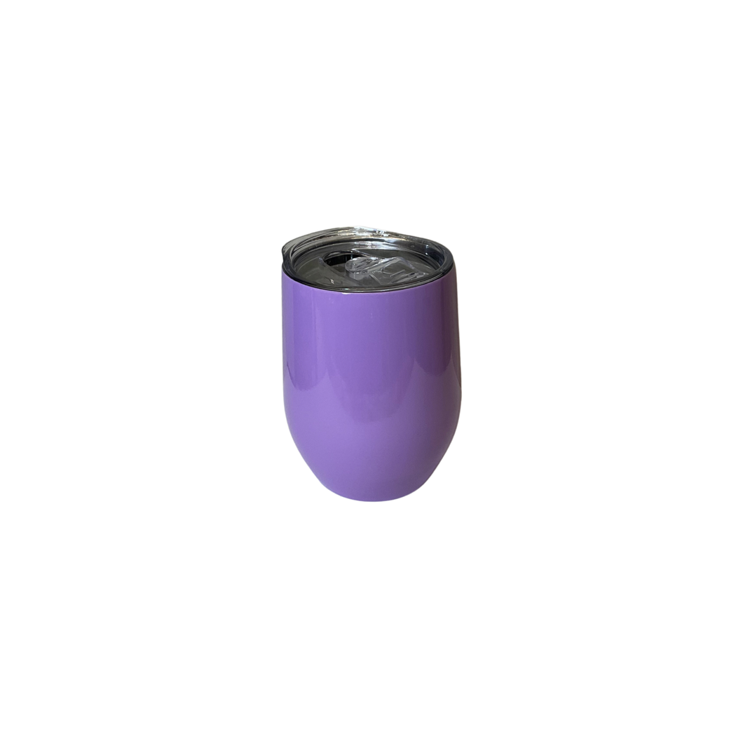 Vaso vino morado brillante